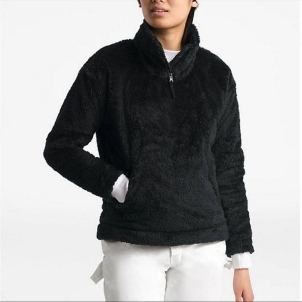 The North Face Fuzzy 1/4 Zip Pullover